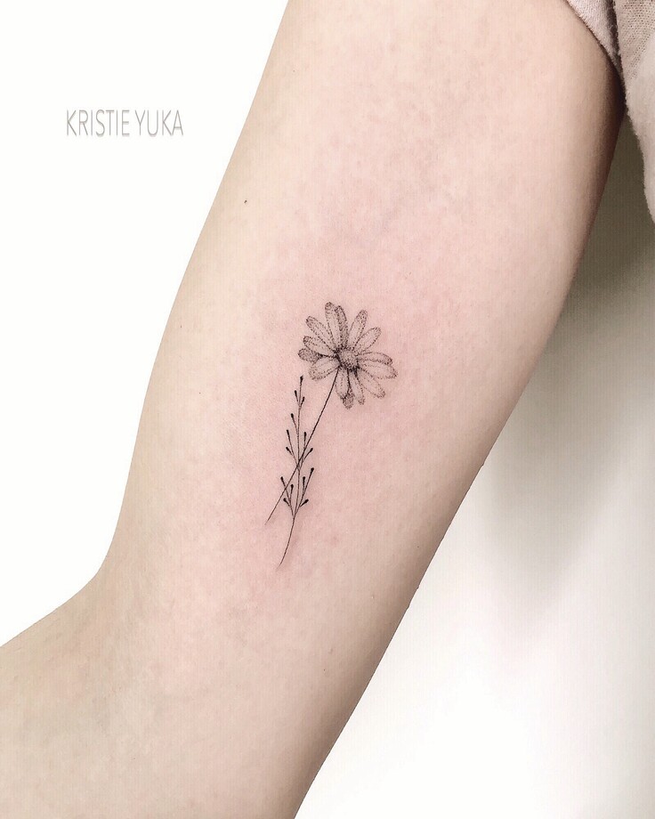 Fineline Tattoo